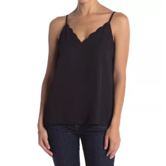 Socialite Tops - Socialite Scalloped Tank Top